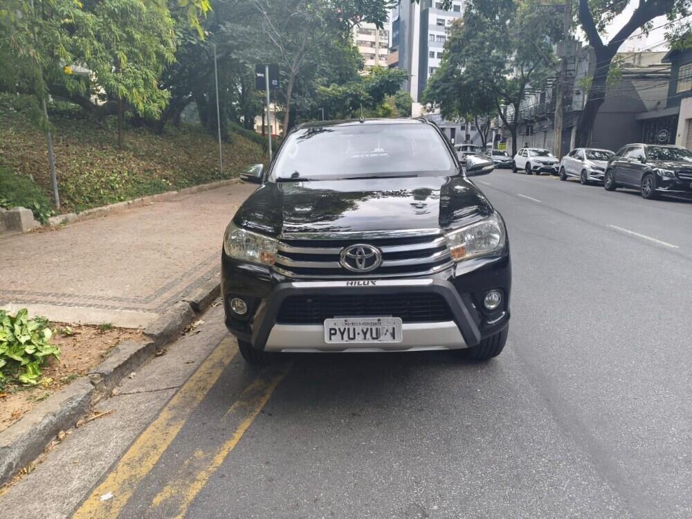 Toyota Hilux CD