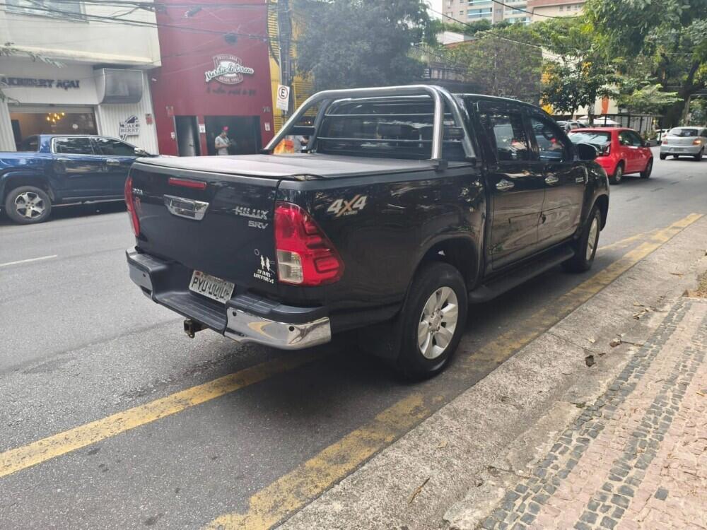 Toyota Hilux CD
