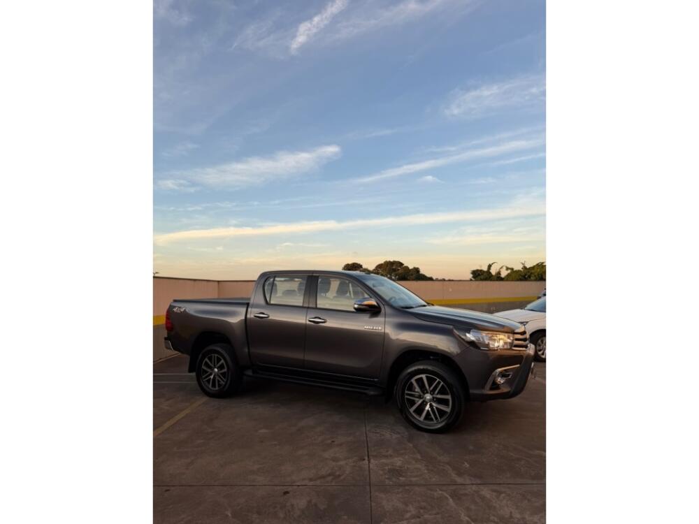 Toyota Hilux CD