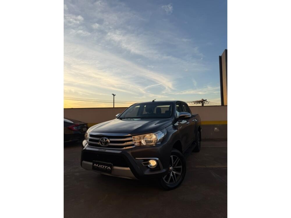 Toyota Hilux CD