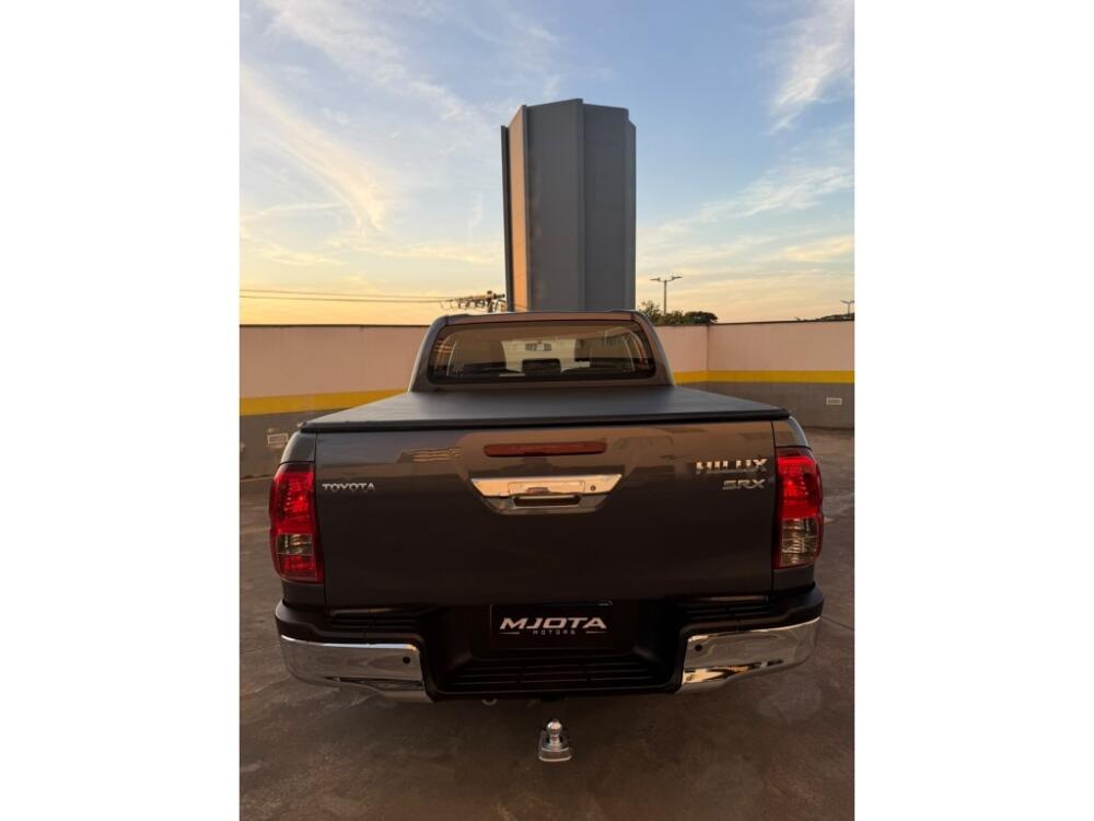 Toyota Hilux CD