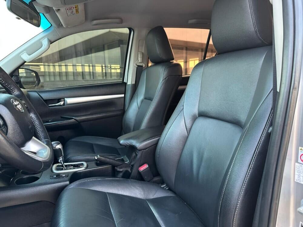 Toyota Hilux CD