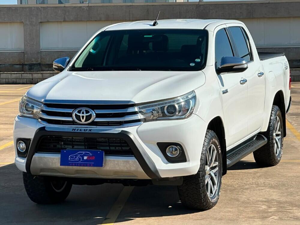 Toyota Hilux CD