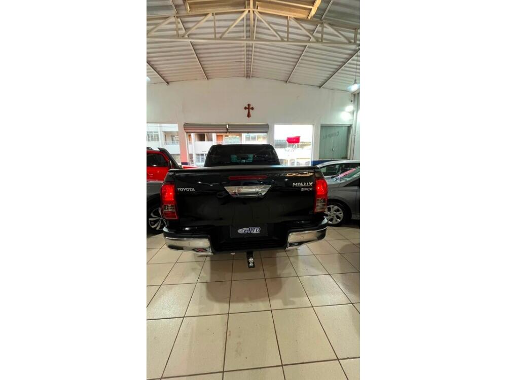 Toyota Hilux CD