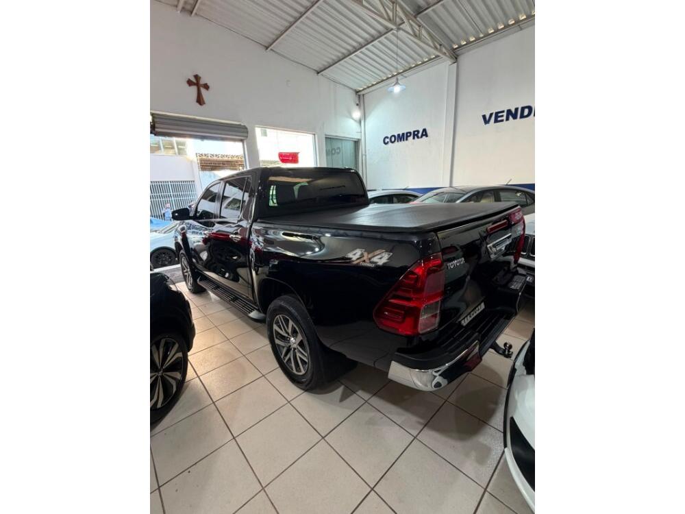 Toyota Hilux CD