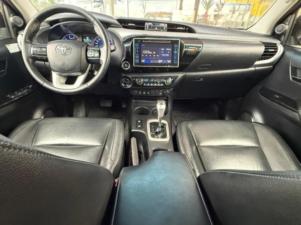 Toyota Hilux CD