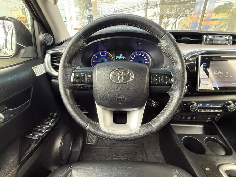 Toyota Hilux CD