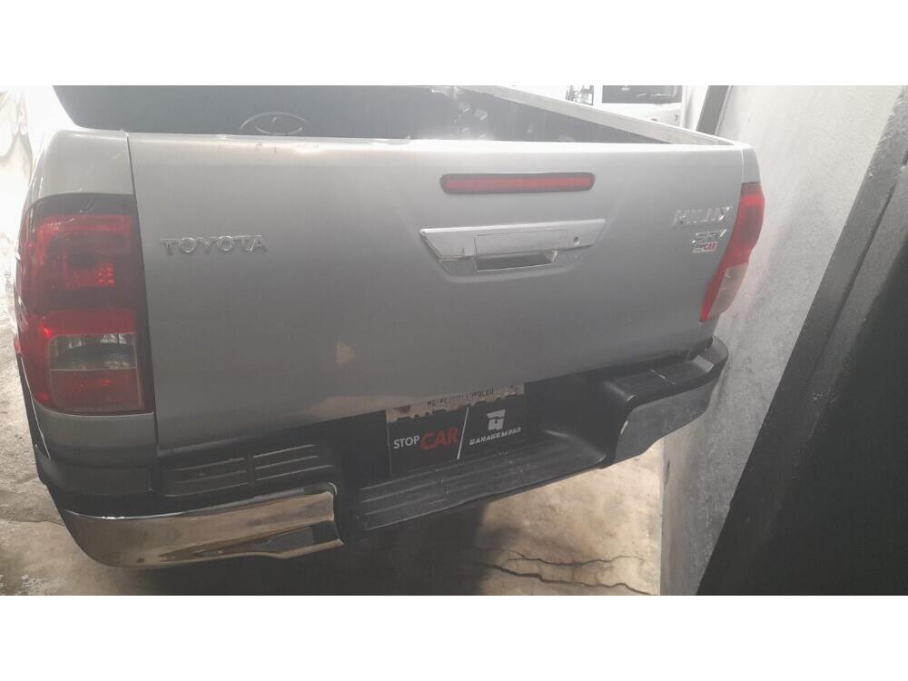 Toyota Hilux CD