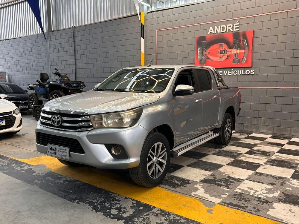 Toyota Hilux CD