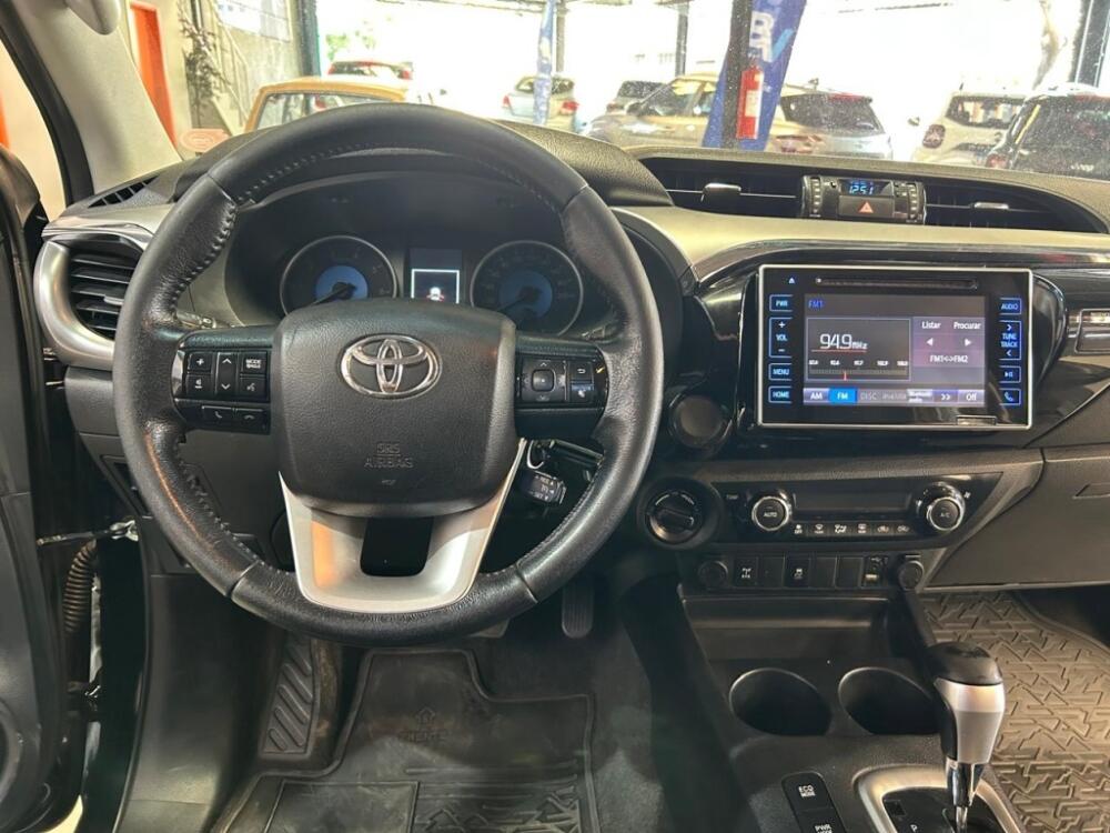 Toyota Hilux CD