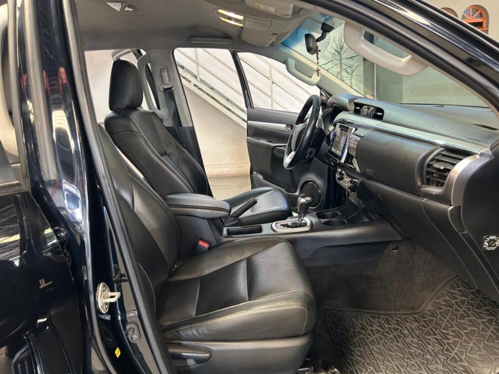 Toyota Hilux CD