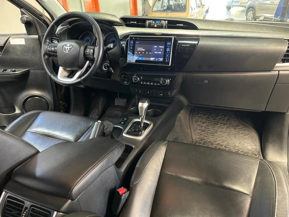 Toyota Hilux CD