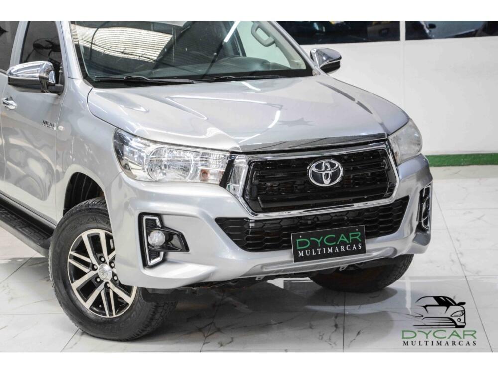 Toyota Hilux CD