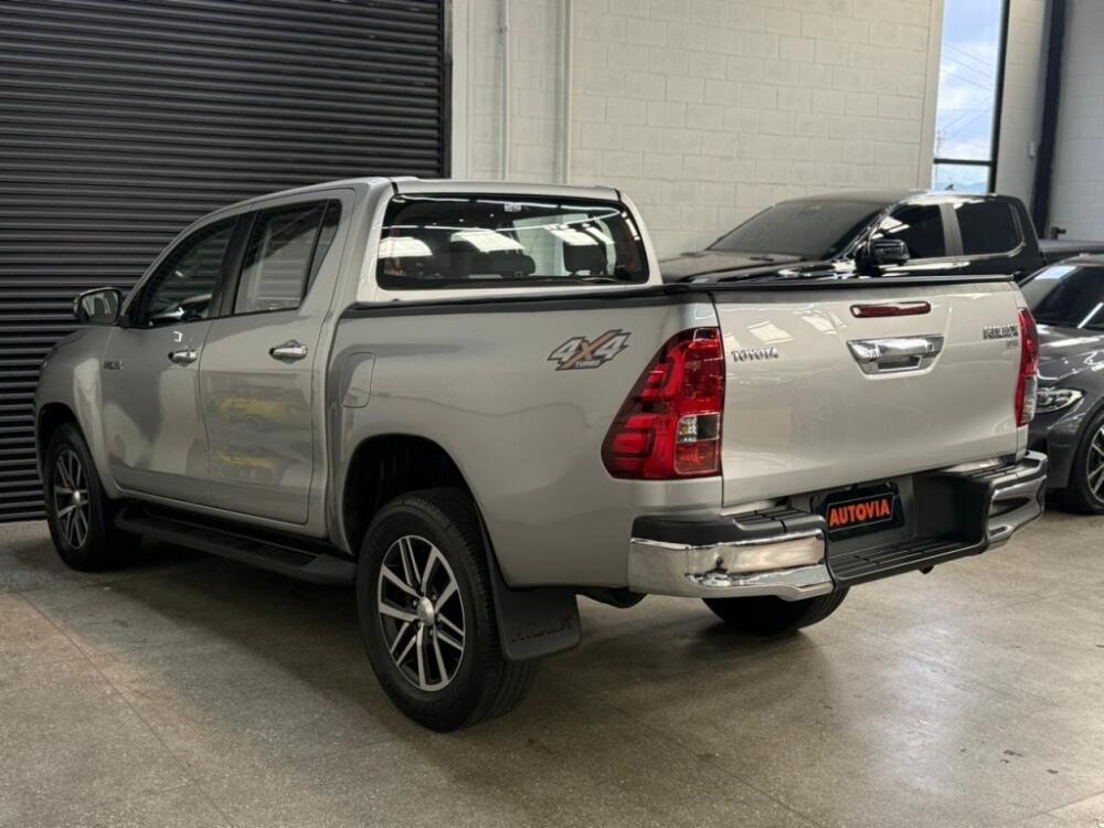 Toyota Hilux CD