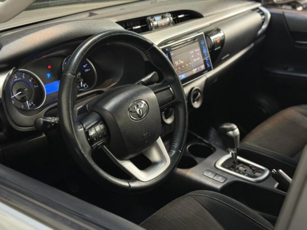Toyota Hilux CD