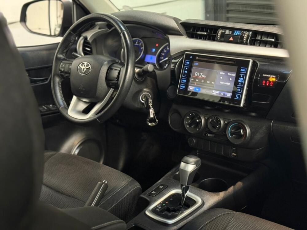 Toyota Hilux CD