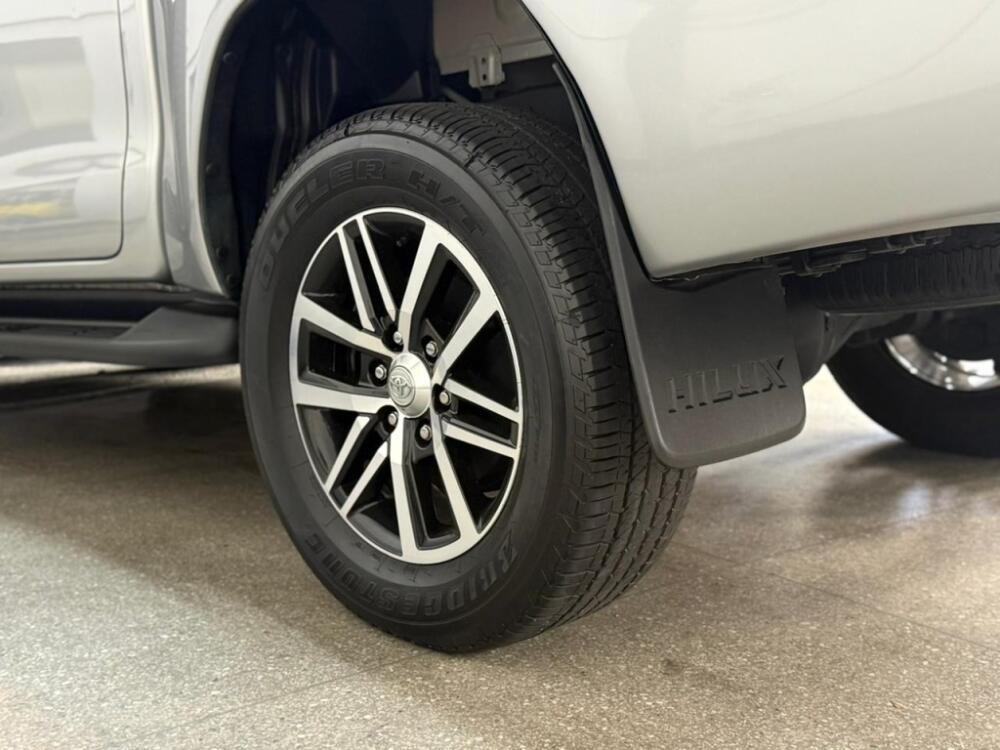 Toyota Hilux CD