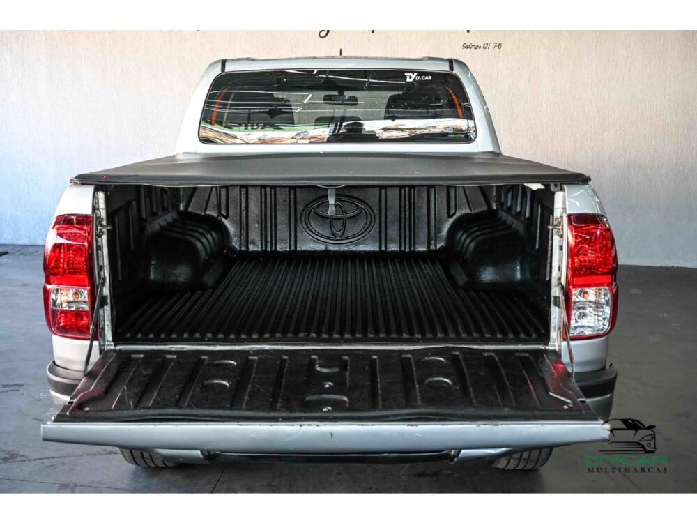 Toyota Hilux CD