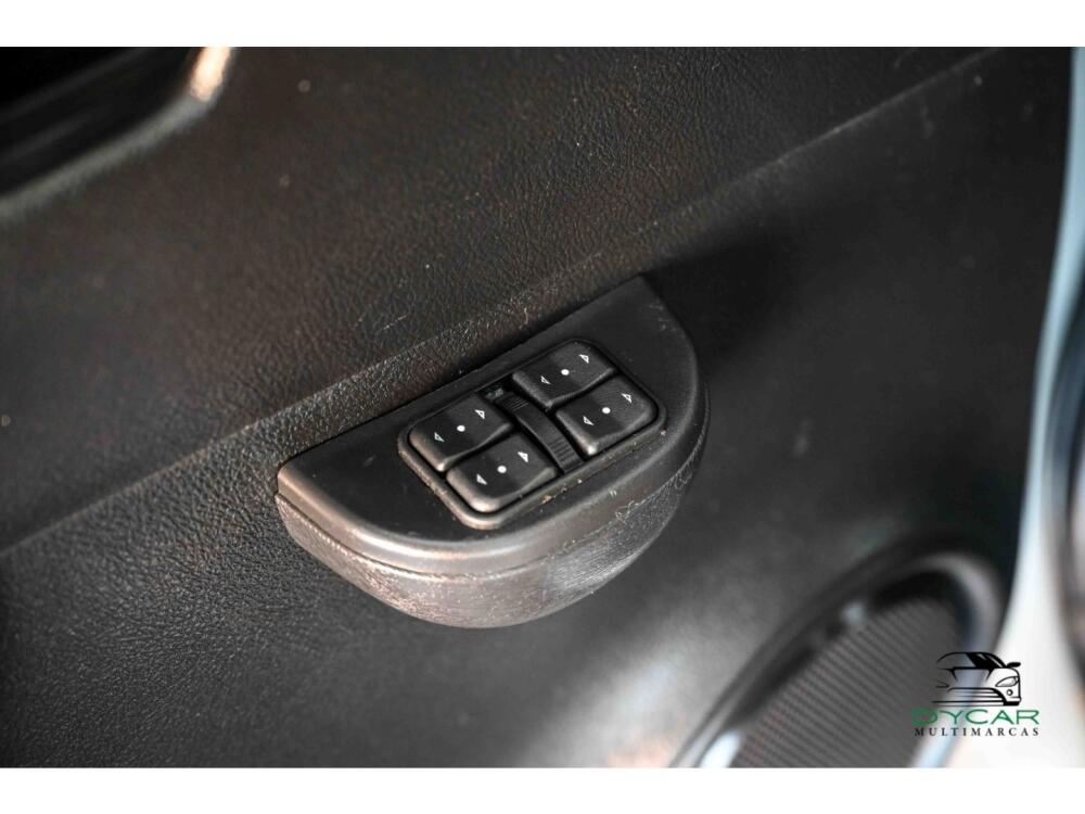 Toyota Hilux CD
