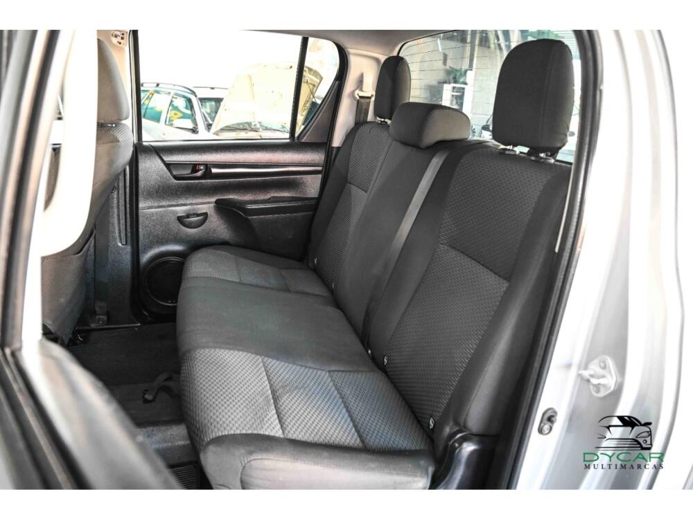Toyota Hilux CD