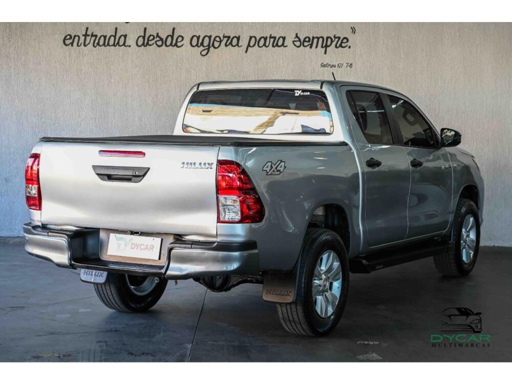 Toyota Hilux CD