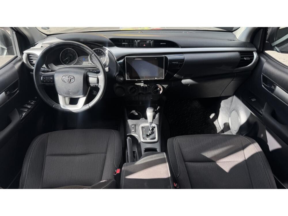 Toyota Hilux CD
