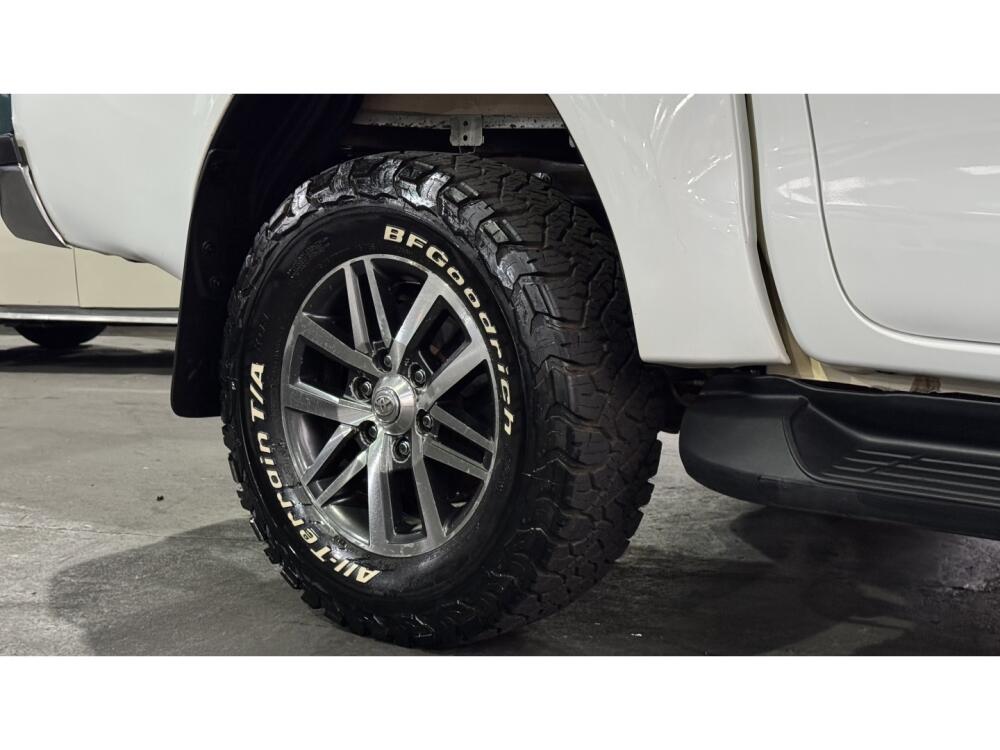 Toyota Hilux CD