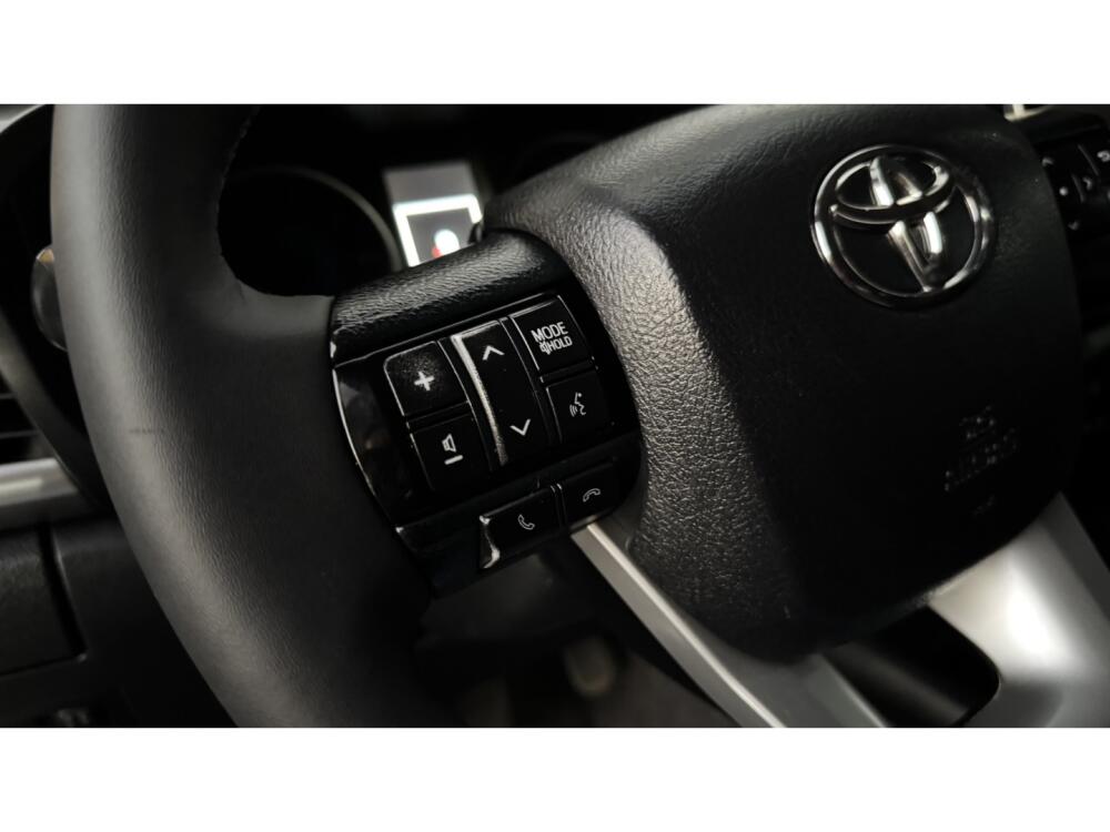Toyota Hilux CD