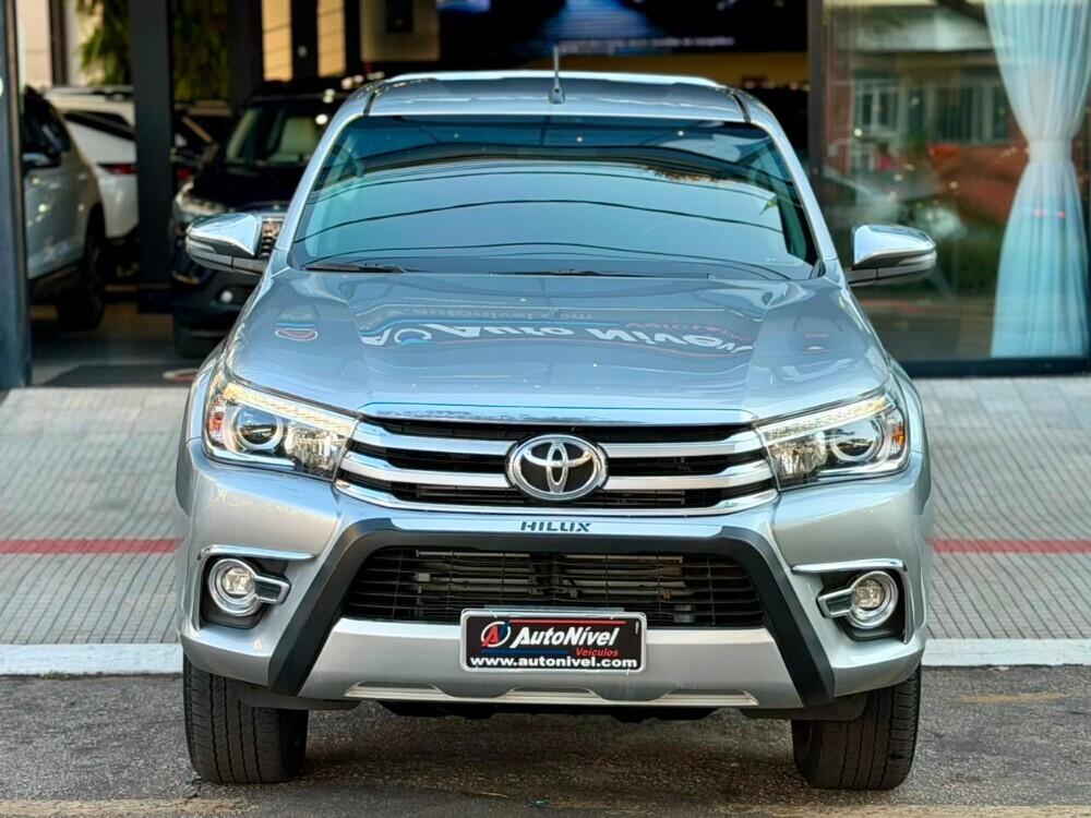 Toyota Hilux CD