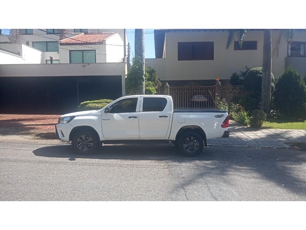 Toyota Hilux CD