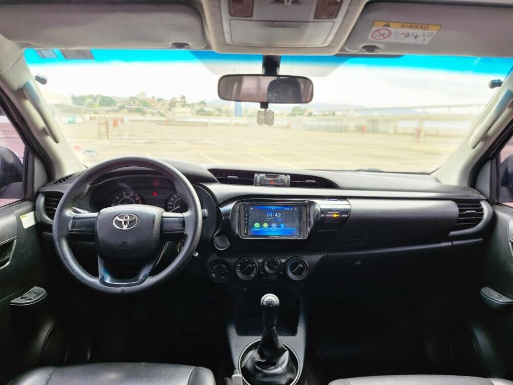 Toyota Hilux CD