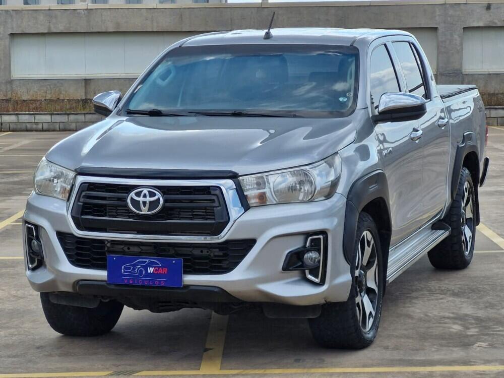 Toyota Hilux CD