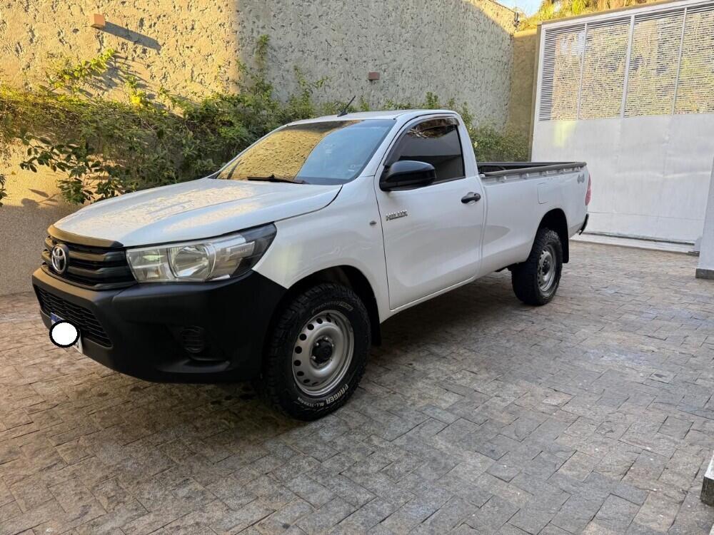Toyota Hilux CD