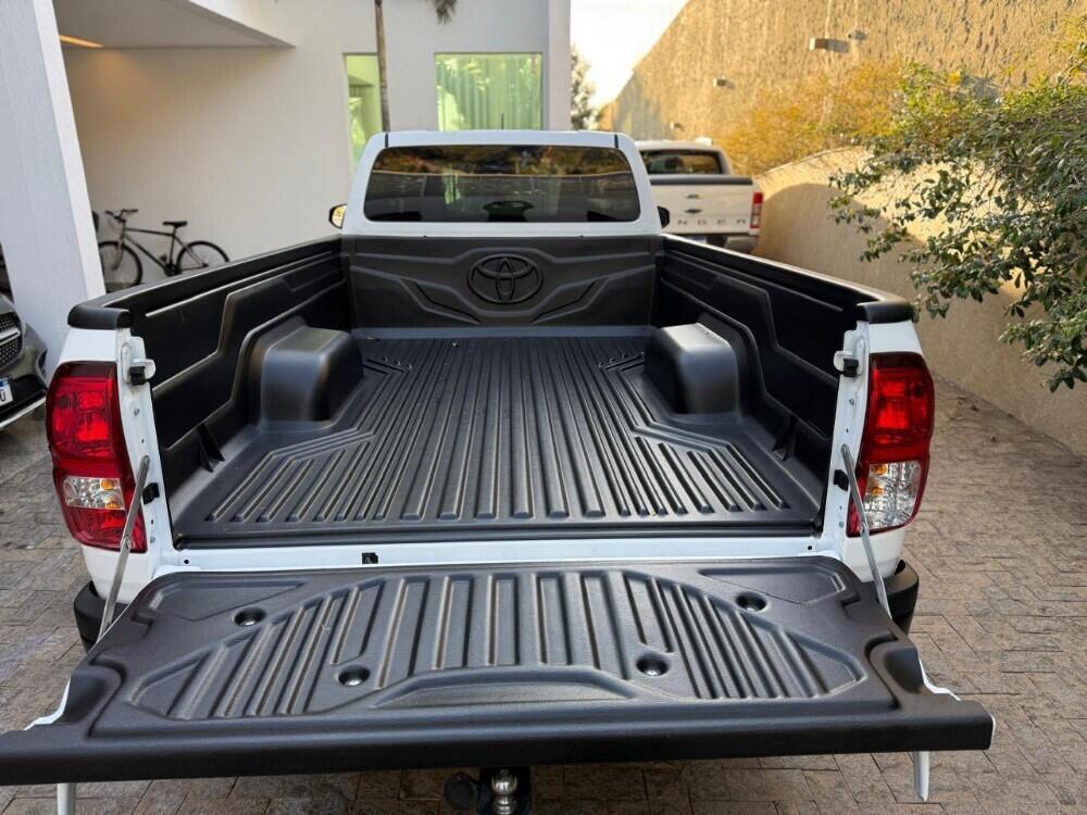 Toyota Hilux CD