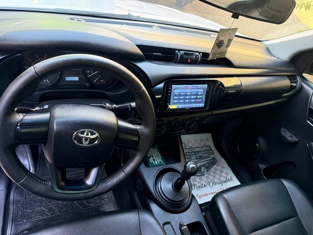 Toyota Hilux CD