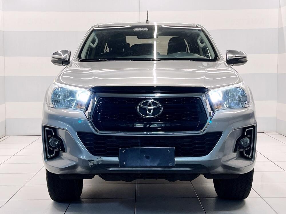 Toyota Hilux CD