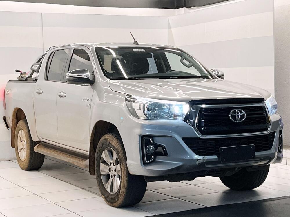 Toyota Hilux CD