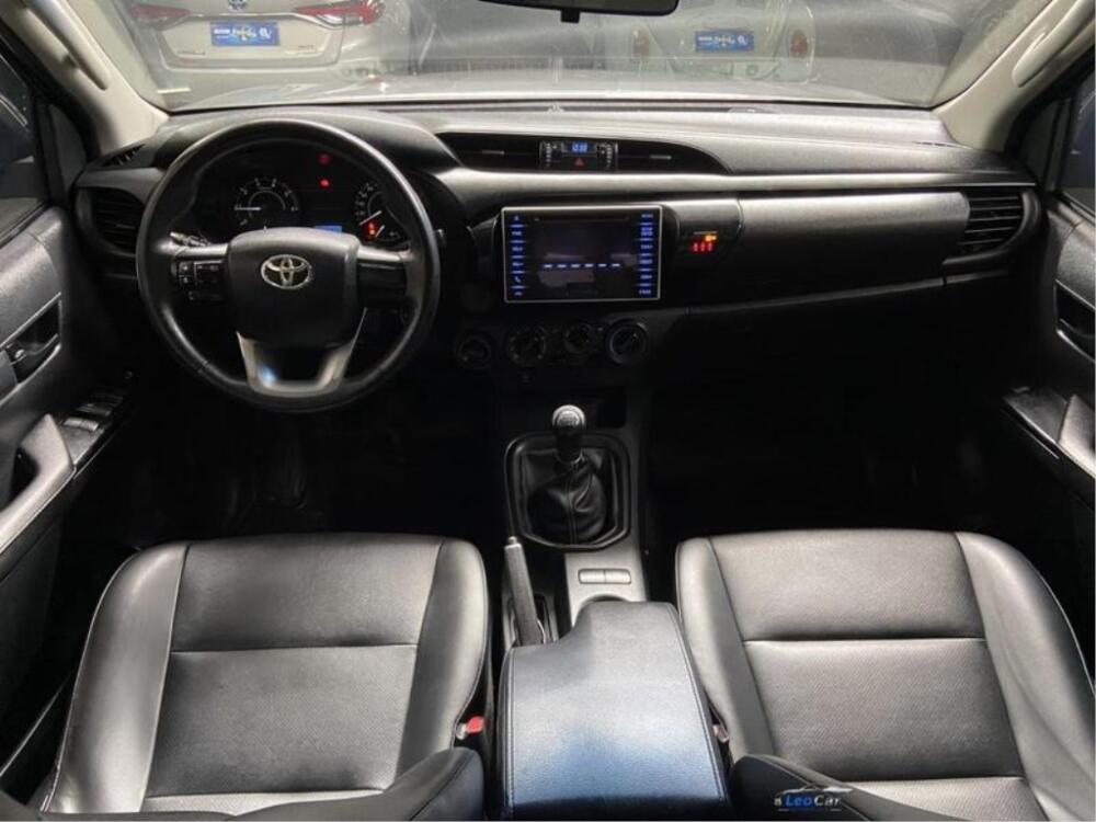 Toyota Hilux CD