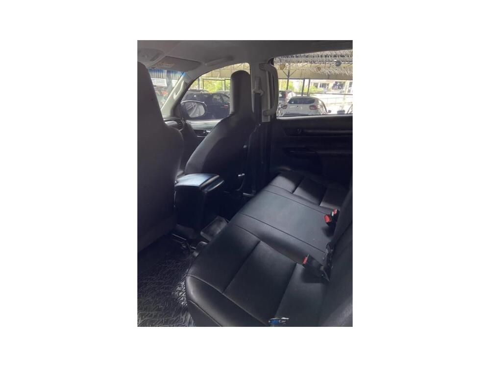 Toyota Hilux CD