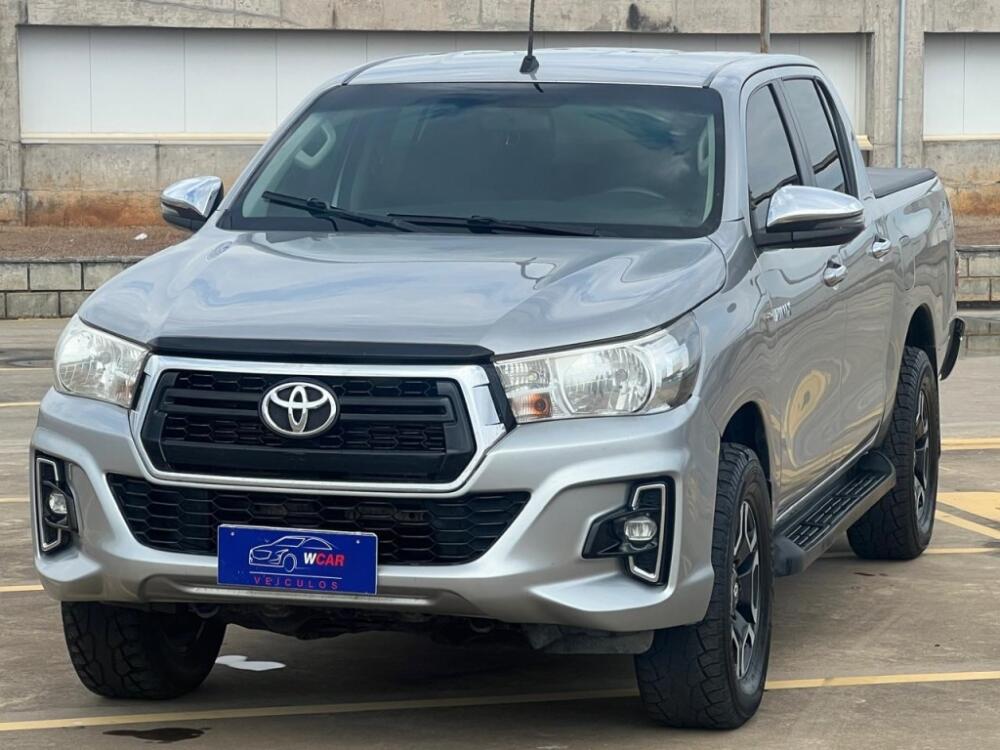 Toyota Hilux CD 4X4 2.8 DIESEL MEC. 2018