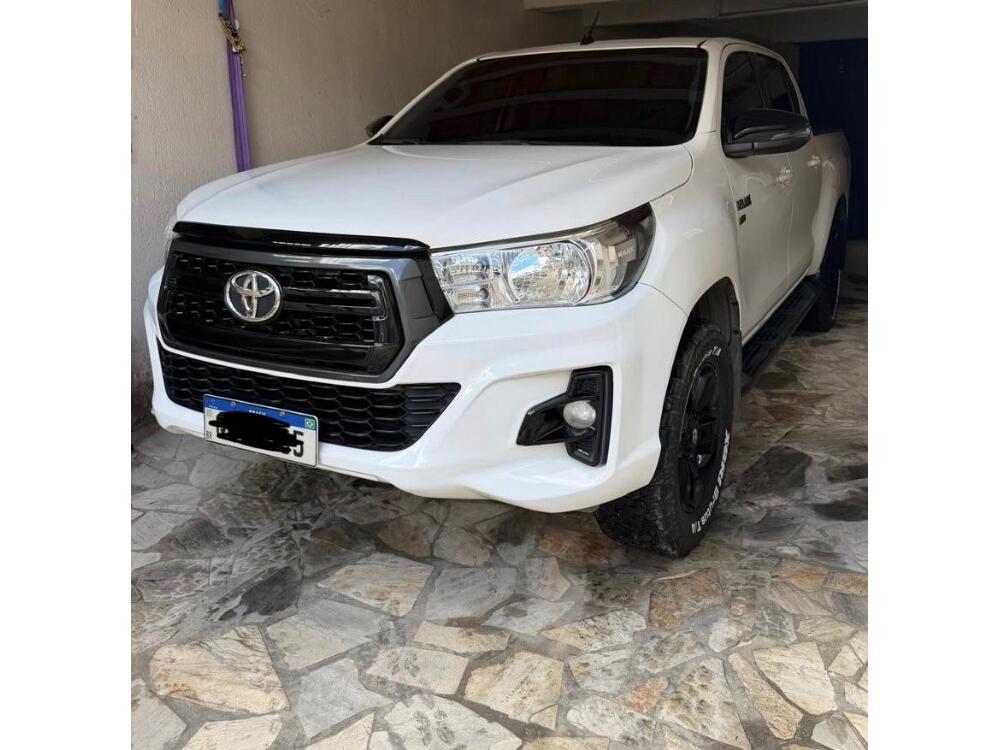 Toyota Hilux CD