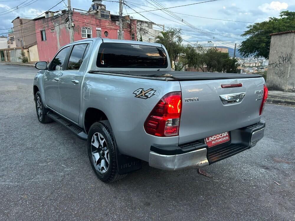 Toyota Hilux CD