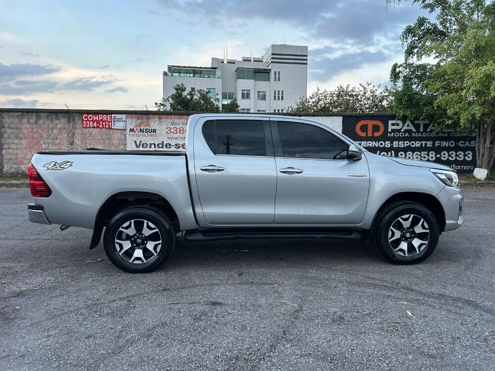 Toyota Hilux CD