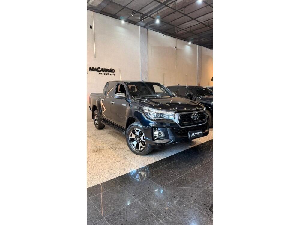 Toyota Hilux CD