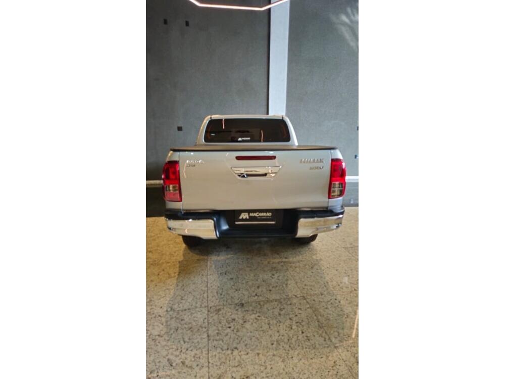 Toyota Hilux CD