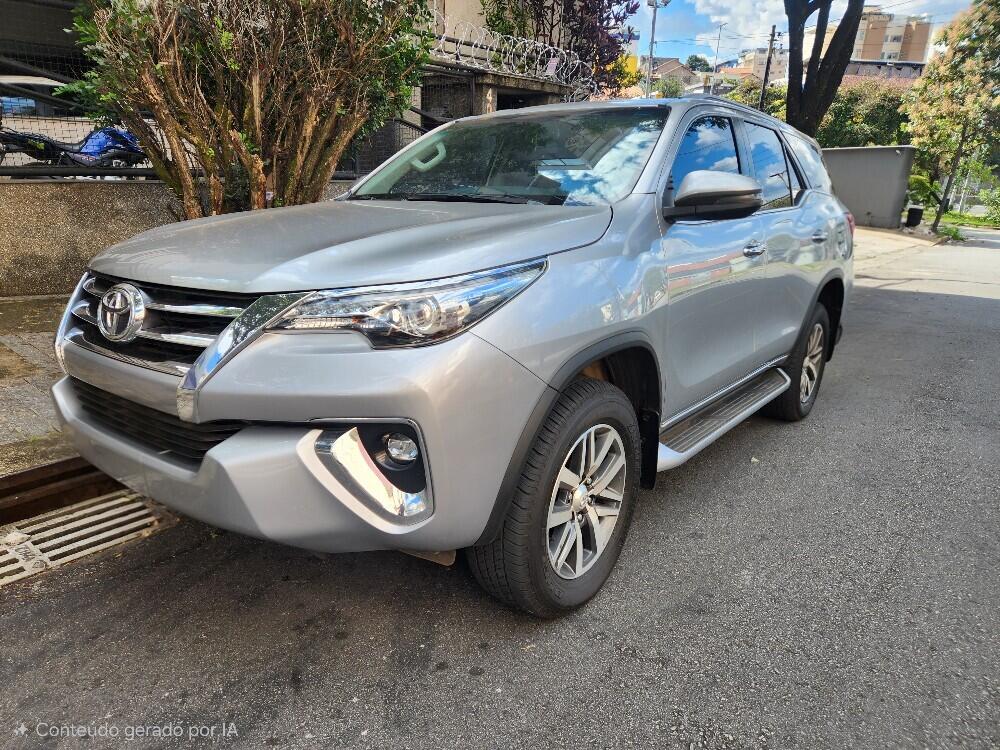 Toyota Hilux CD