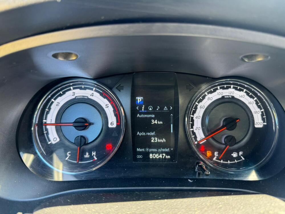 Toyota Hilux CD