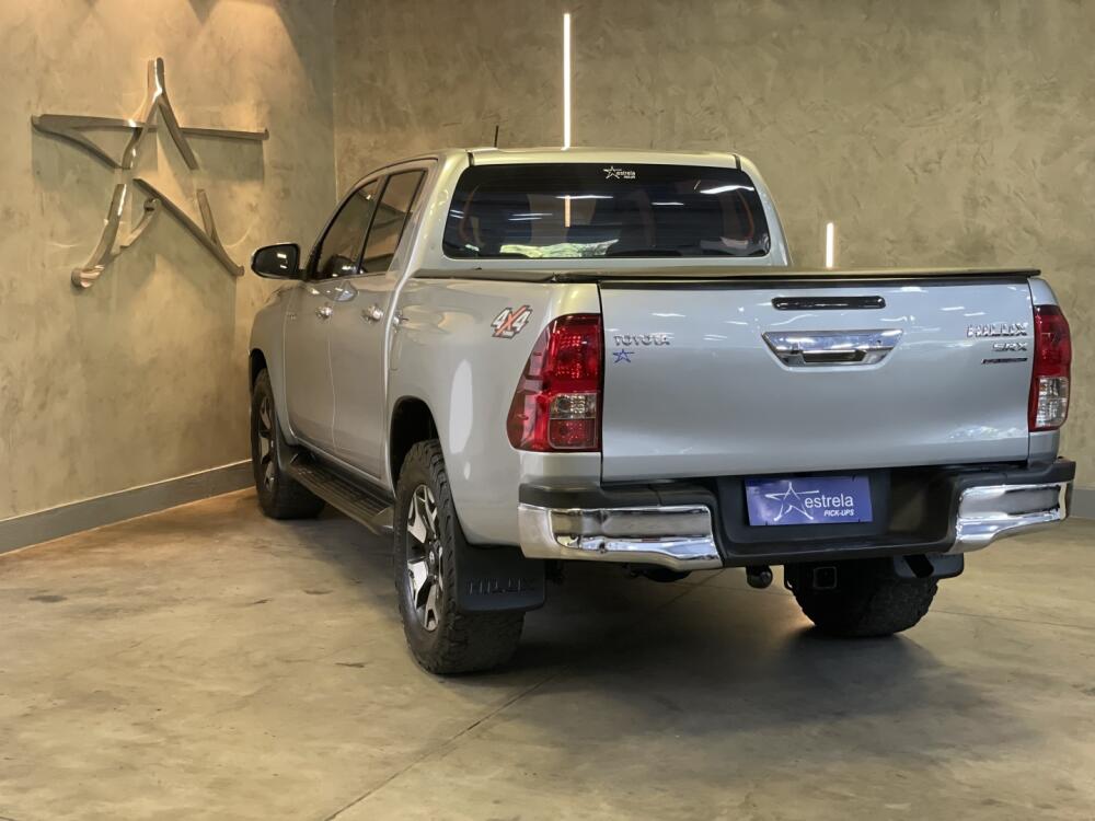 Toyota Hilux CD