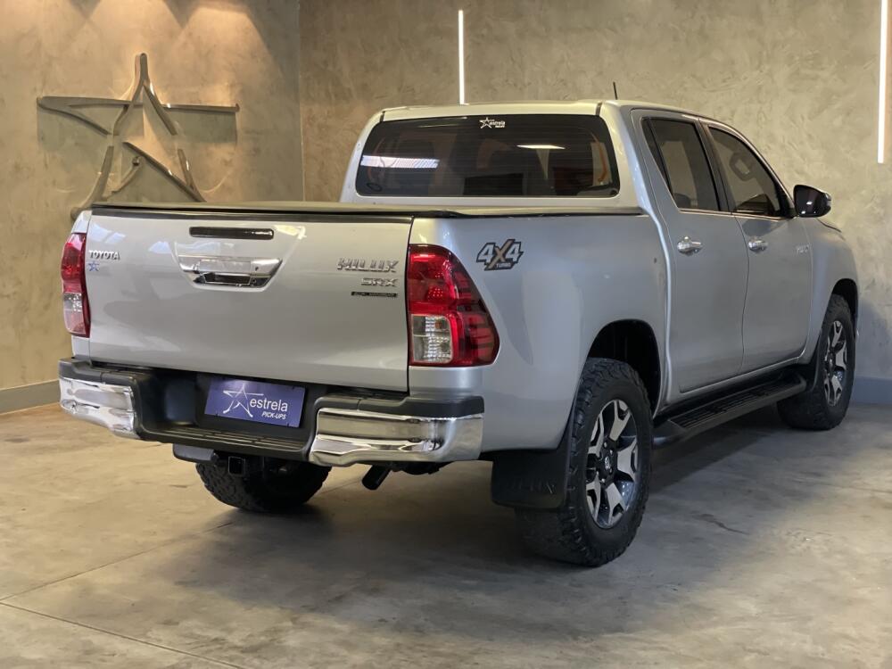 Toyota Hilux CD