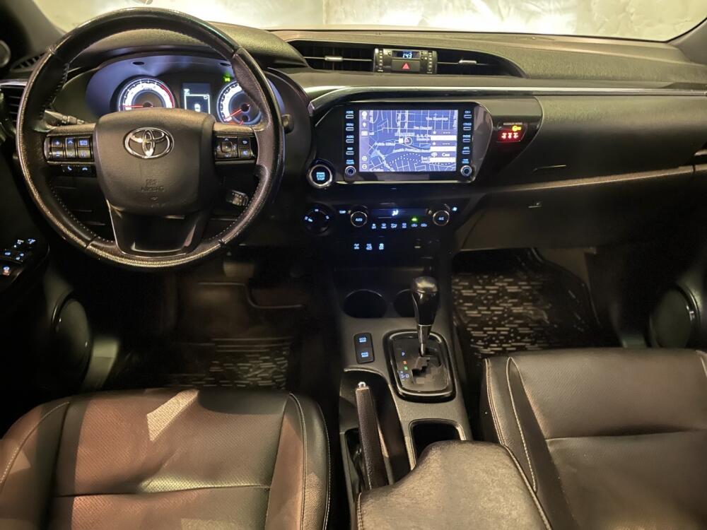 Toyota Hilux CD